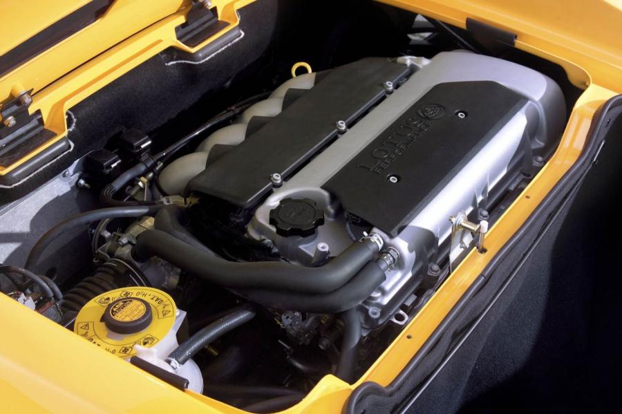  Lotus Elice 2002 года  (фото 6 из 26)